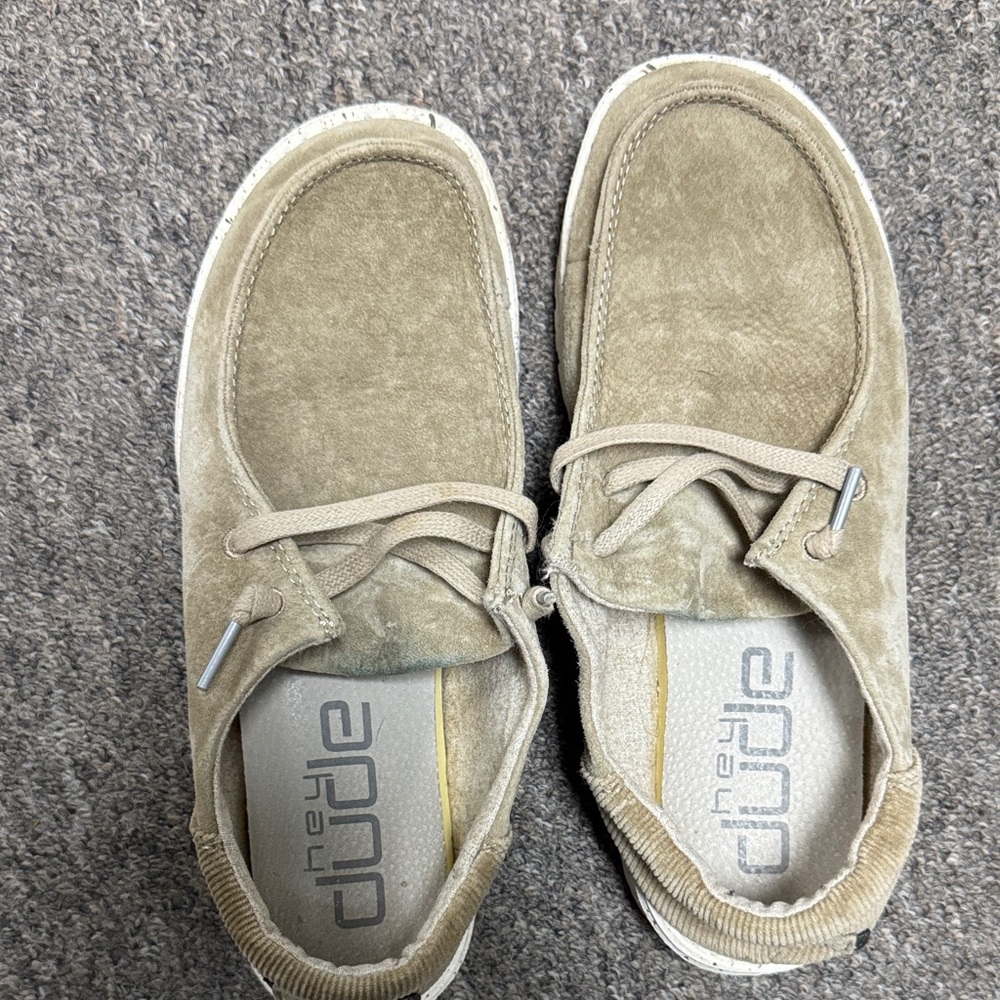 Hey Dude Women’s Suede Tan Loafers